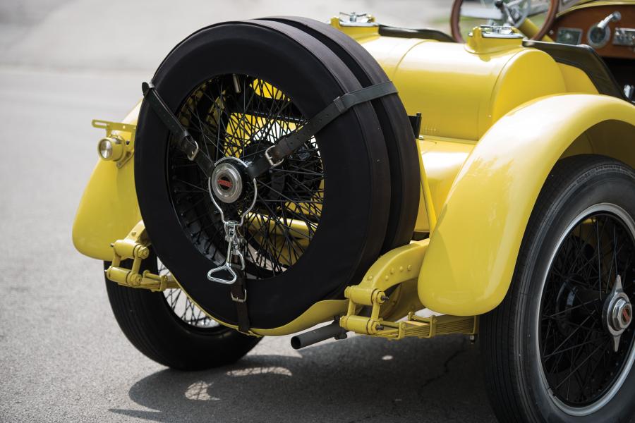 Детали экстерьера Mercer Series 5 Raceabout 1922 года  (фото 18 из 24)